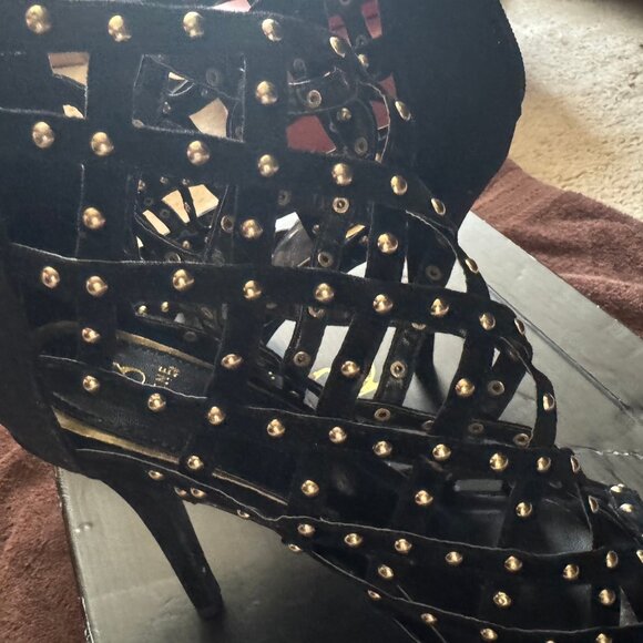 Scene Black and Gold open-toe sandals - Picture 1 of 7